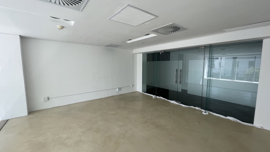 To Let commercial Property for Rent in Gardens Western Cape